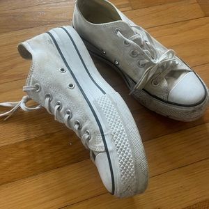 Low top platform white converse